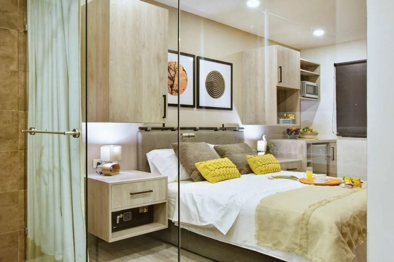 Evergreen Suites By Lifeafar Medellin Colombia
