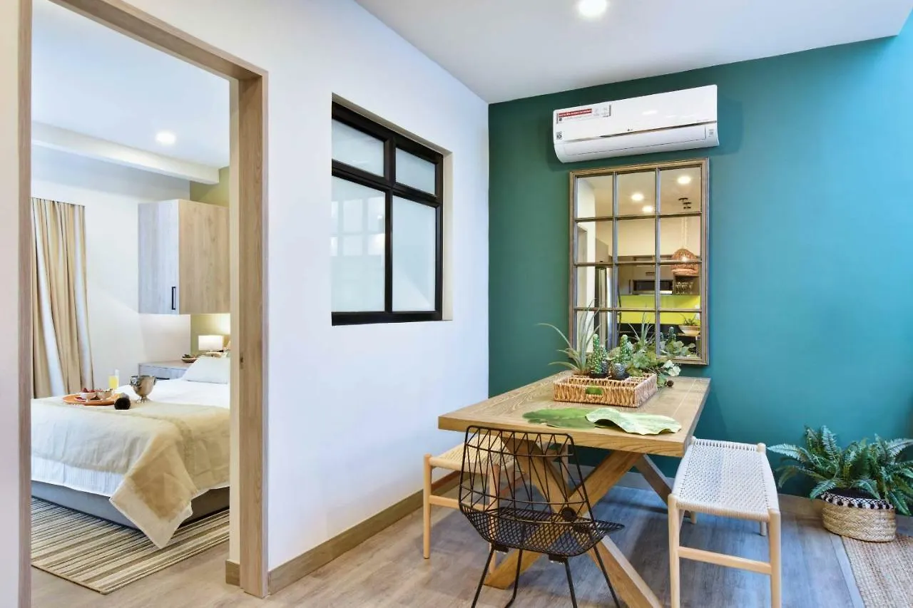 Evergreen Suites By Lifeafar Medellin 0*,